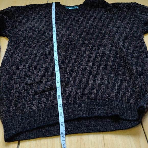 Unisex Over Size Knit Pullover Sweater in Brown - Picture 8 of 8